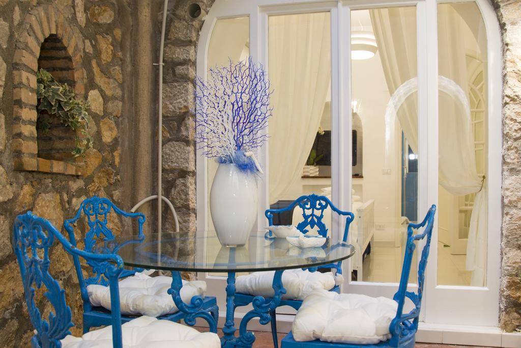 Capri Blue Apartment Luaran gambar